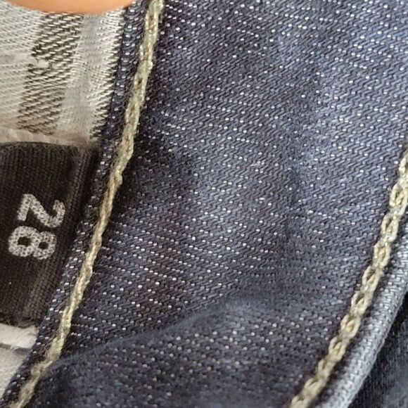 william Rast Sadie Slim and Straight Size 28 - Picture 3 of 12